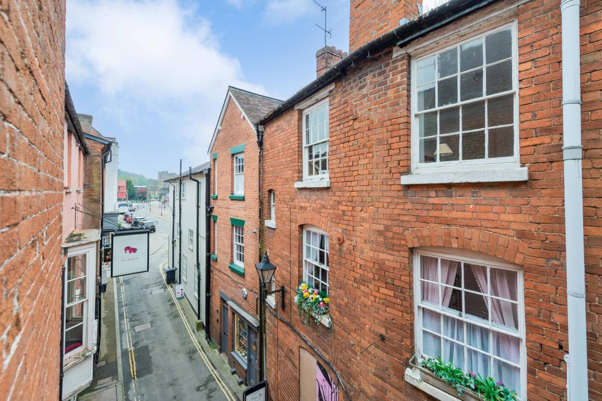 Ludlow Town Centre Apartments Exterior foto